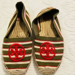 Tory Burch canvas sz 8